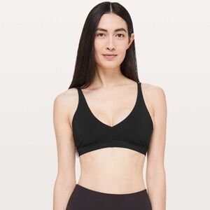 Lululemon Women Freely Flexed Bra in Black Size 6 Sports Bra